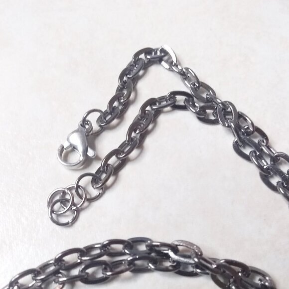 Black, Silver + Grey Norwegian Larvikite Bar Pendant + Gunmetal Black Chain - Picture 9 of 10